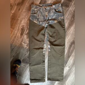 Wrangler camo and green dad pant